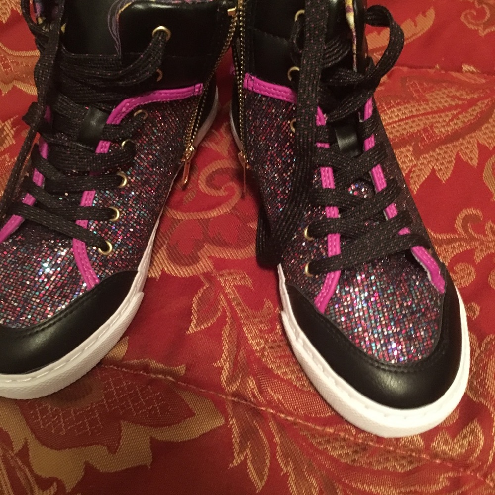 Disney descendants mal shoes